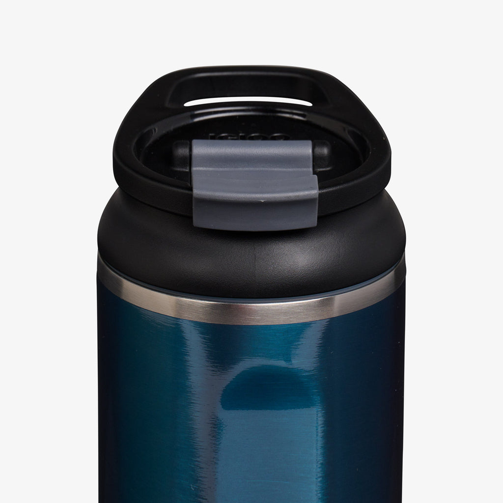 Igloo 20 Oz Flip ‘n’ Sip Tumbler