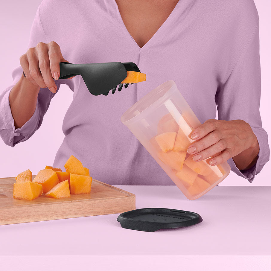 Tupper Ware One Touch Fresh® Small Square |5¼ cup / 1.25 L