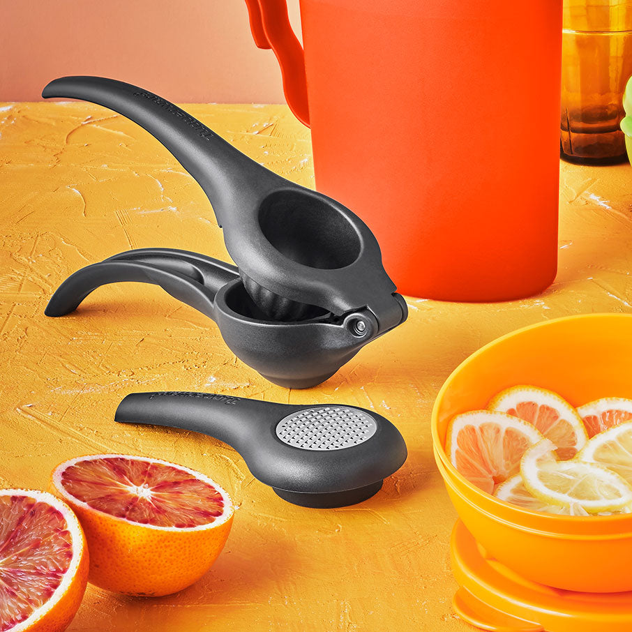 Tupper Ware Tupperware® Zest ’N Press® Gadget | Hand-Held Citrus Squeezer &amp; Zester