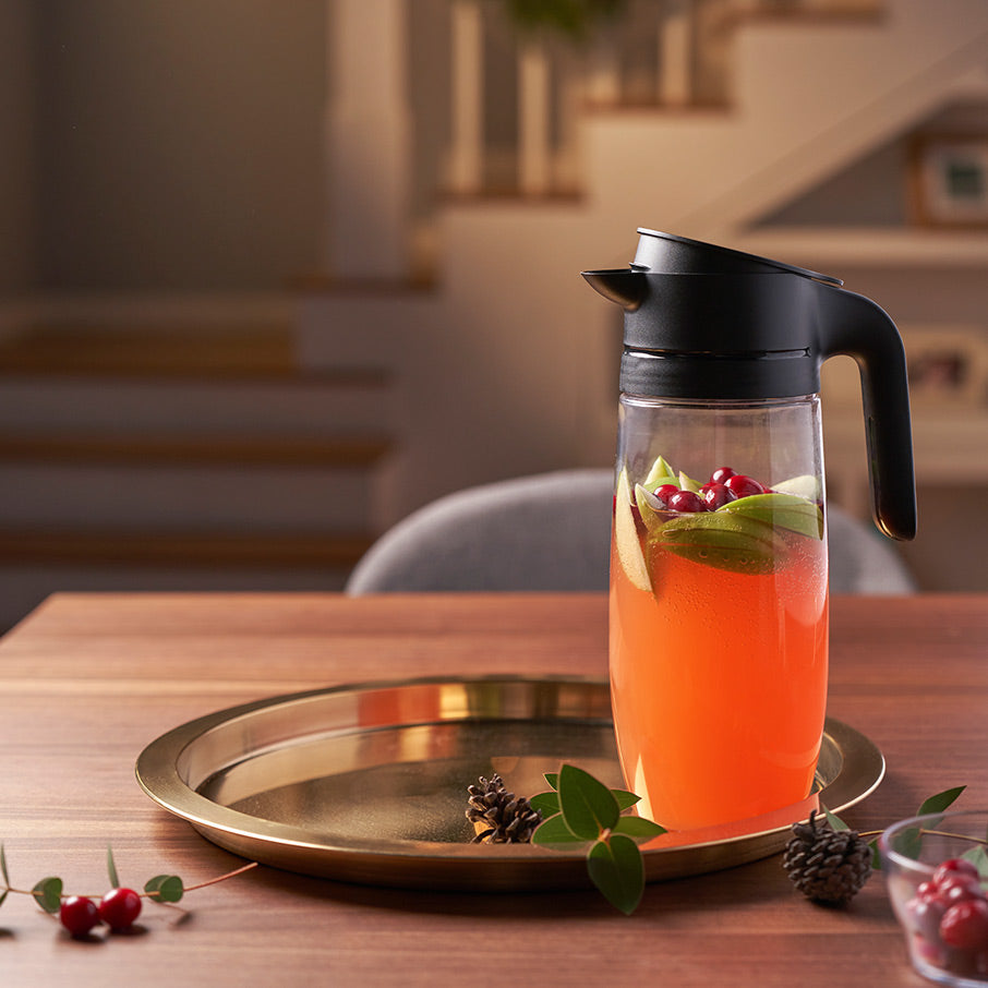 Tupper Ware Clearly Elegant® Pitcher