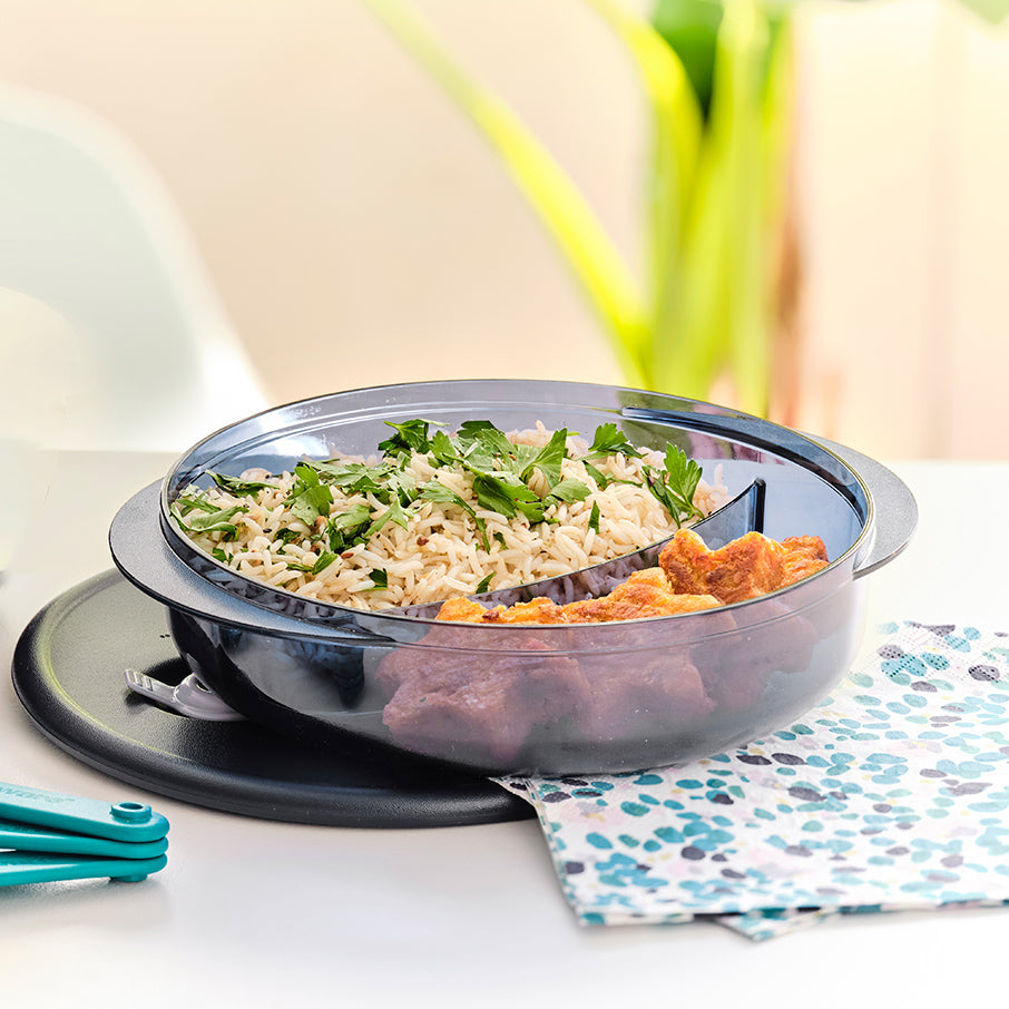 Tupper Ware Vent 'N Serve® Round Divided Dish