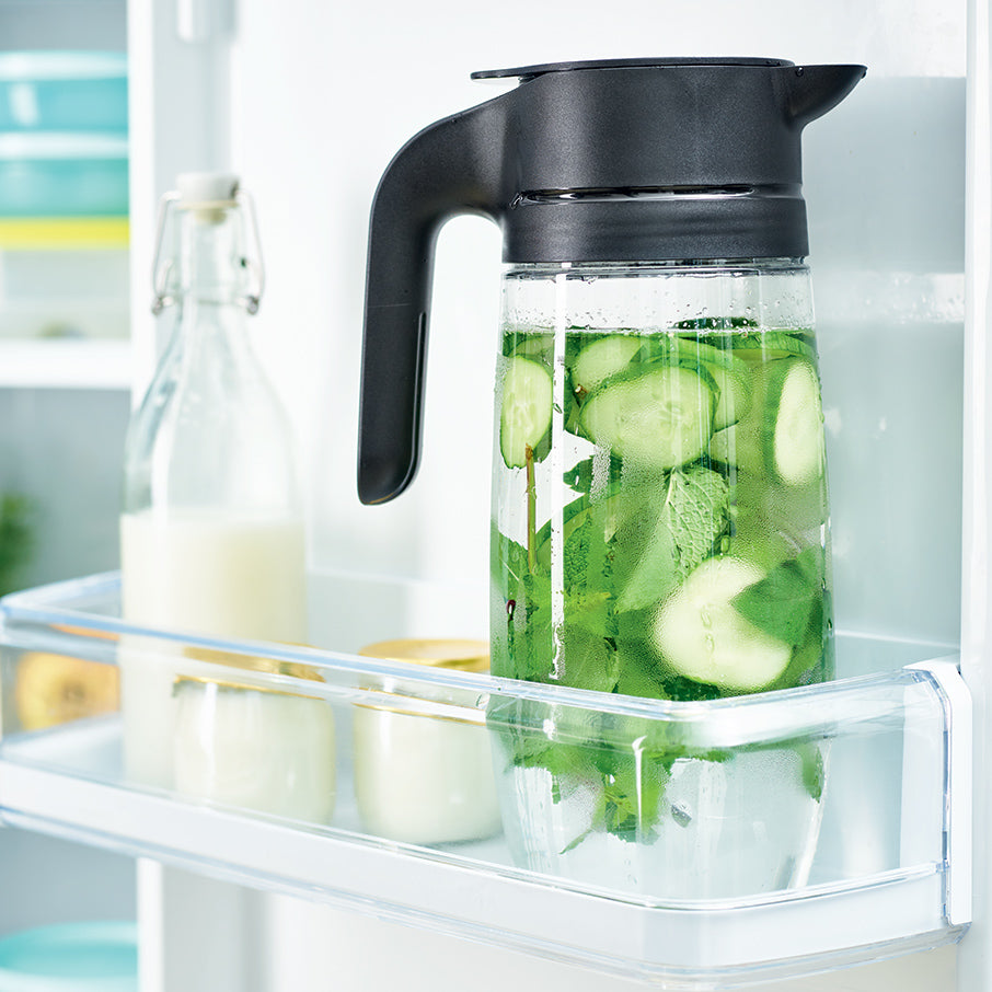 Tupper Ware Clearly Elegant® Pitcher