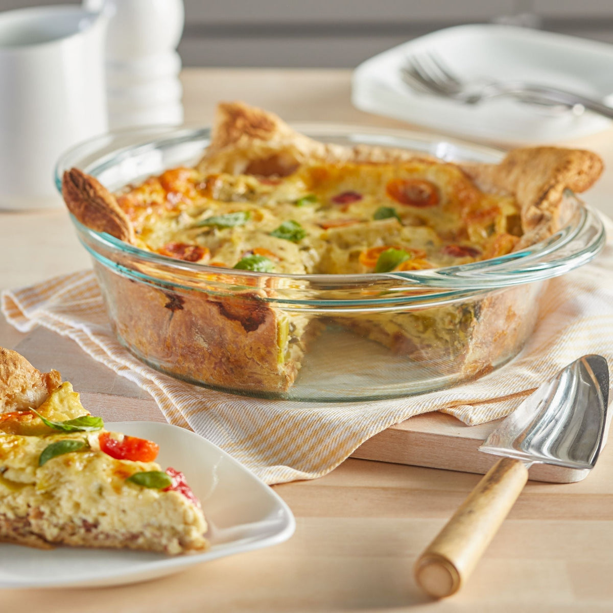 Pyrex Pyrex® Deep 9.5" Round Baking Dish - Pie Plate