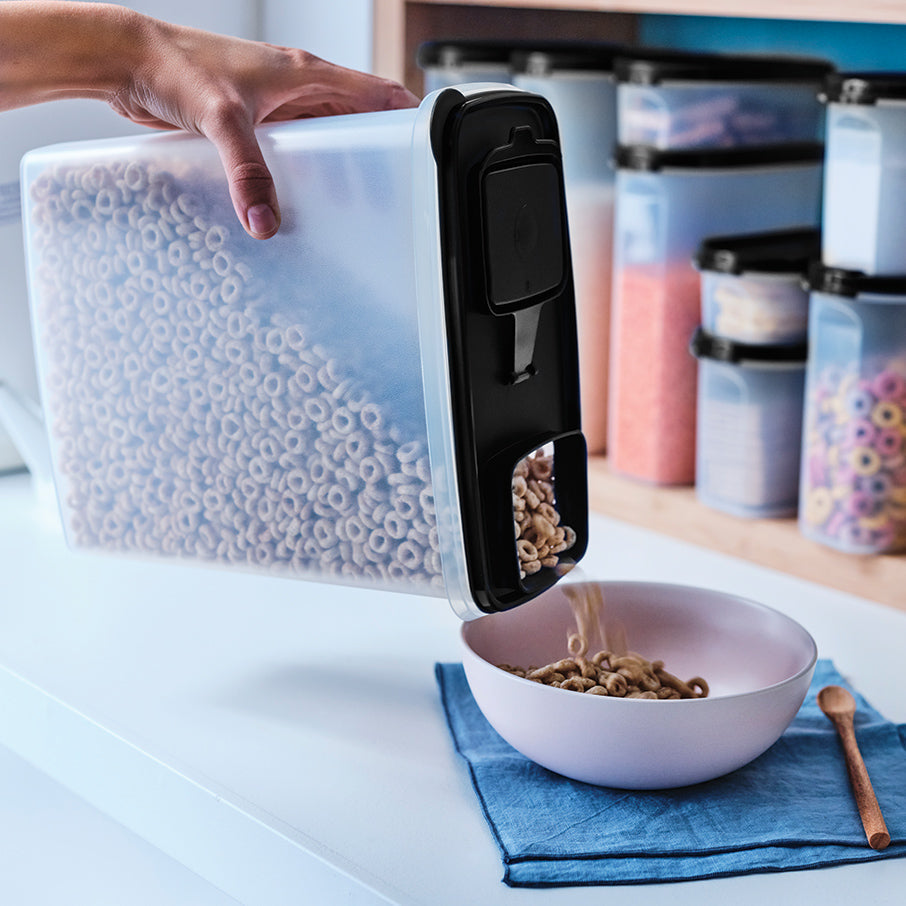 Tupper Ware Super Cereal Storer