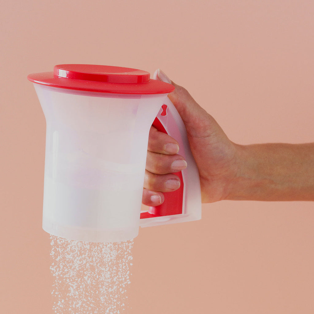 Tupper Ware Tupperware® Sift ’N Store | Sifter and Storage Container, 8.8 oz / 250 g