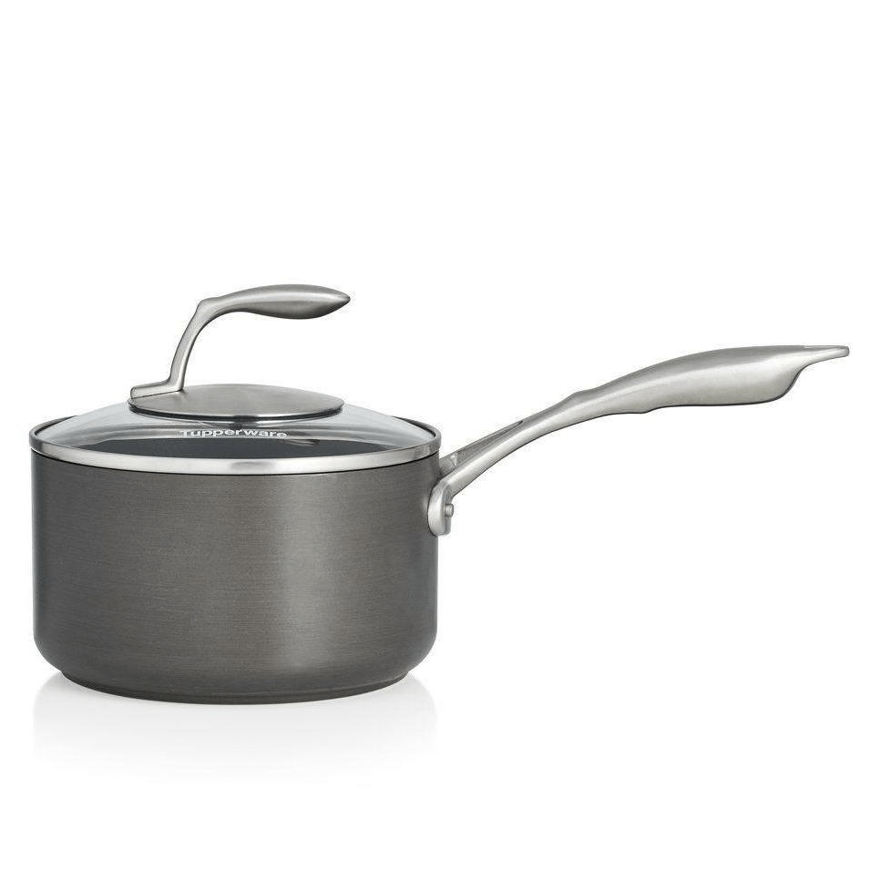 Tupper Ware Chef Series II Saucepan with Glass Cover | 2.6 qt / 2.5 L