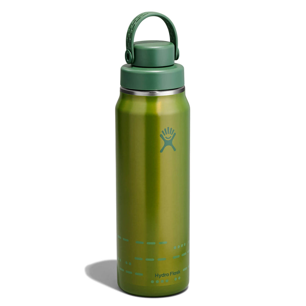 Hydro Flask 32 oz Lightweight Chug Cap Bottle
