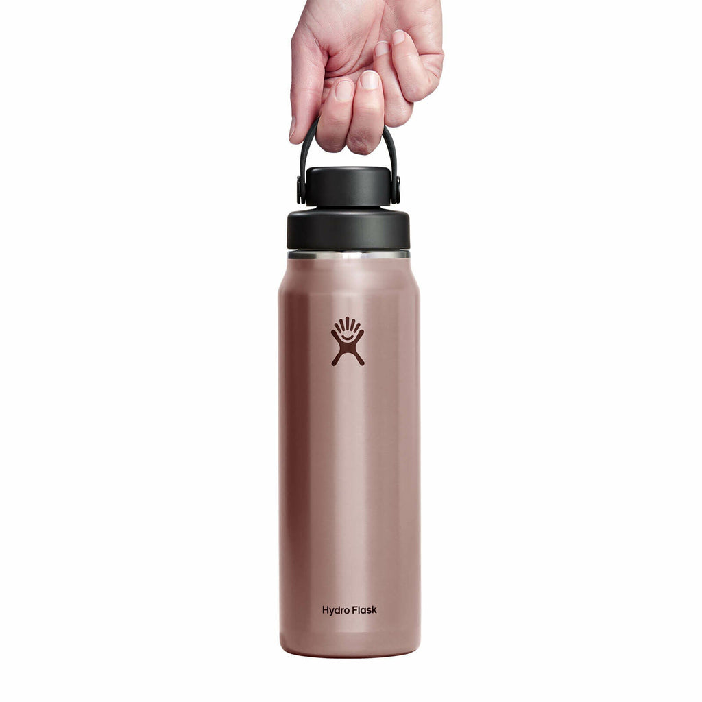 Hydro Flask 32 oz Lightweight Chug Cap Bottle