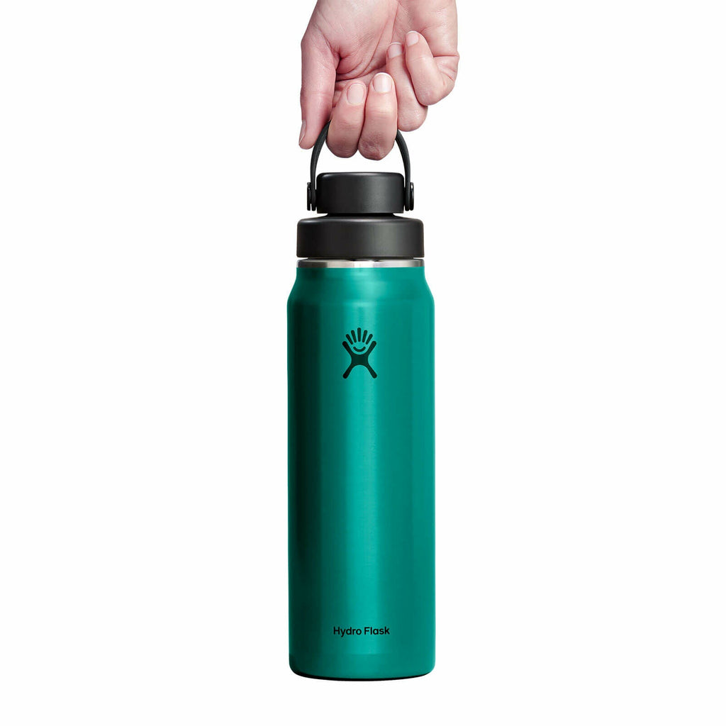 Hydro Flask 32 oz Lightweight Chug Cap Bottle
