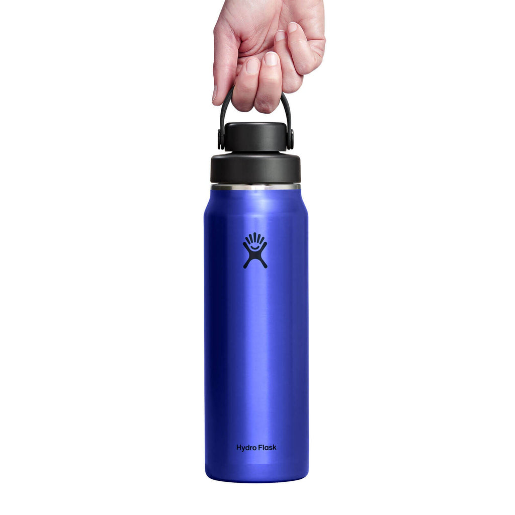 Hydro Flask 32 oz Lightweight Chug Cap Bottle