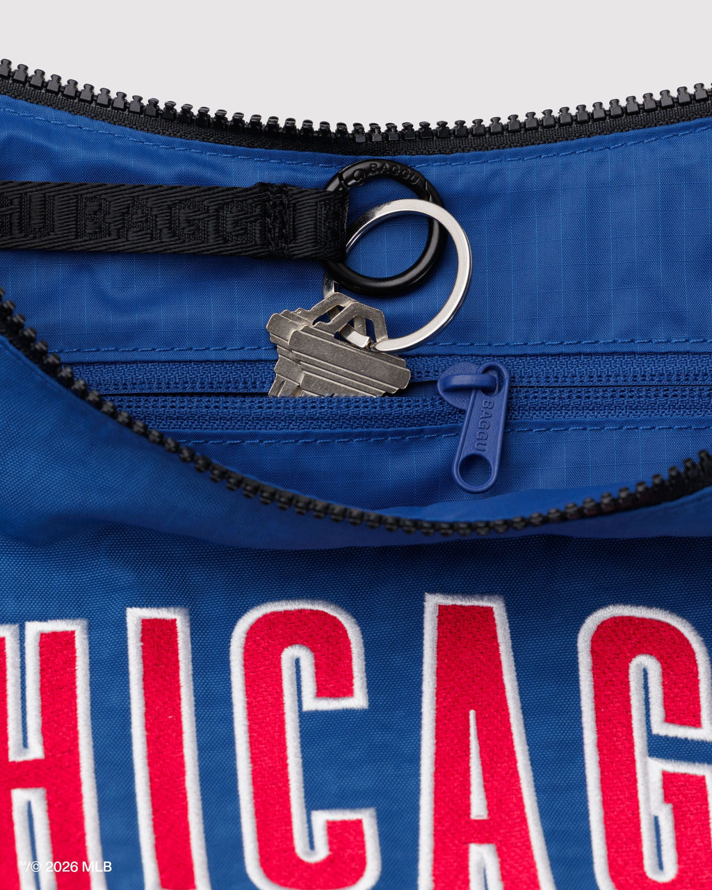 Baggu Medium Nylon Crescent Bag