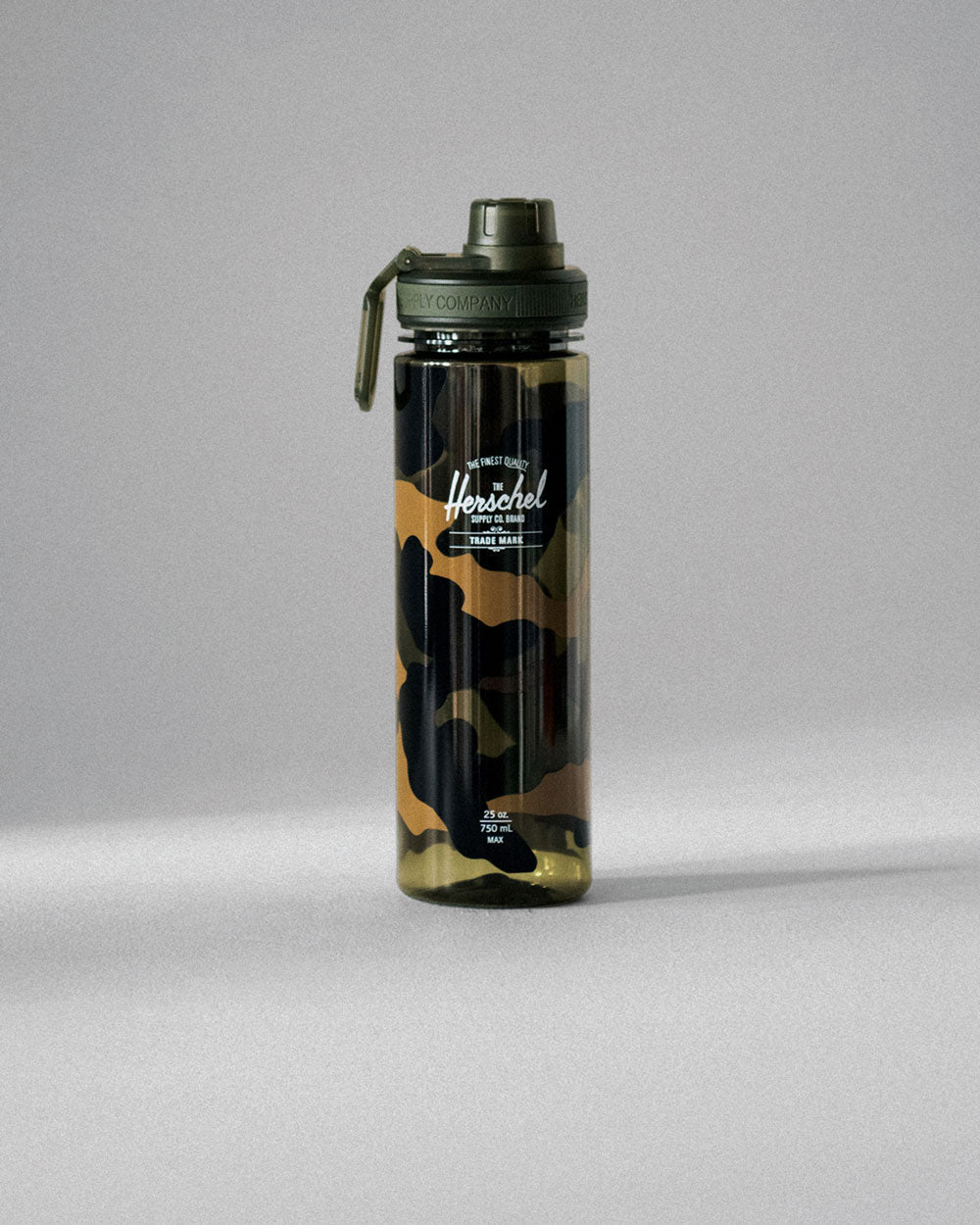 Herschel Supply Co Sports Bottle Classic 25oz/750ml