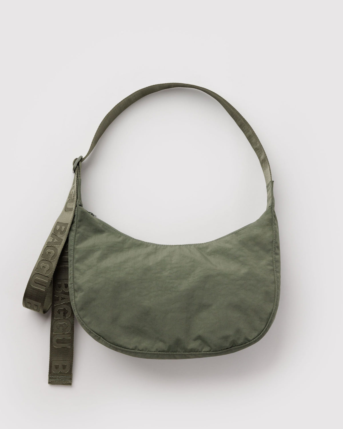 Baggu Medium Nylon Crescent Bag