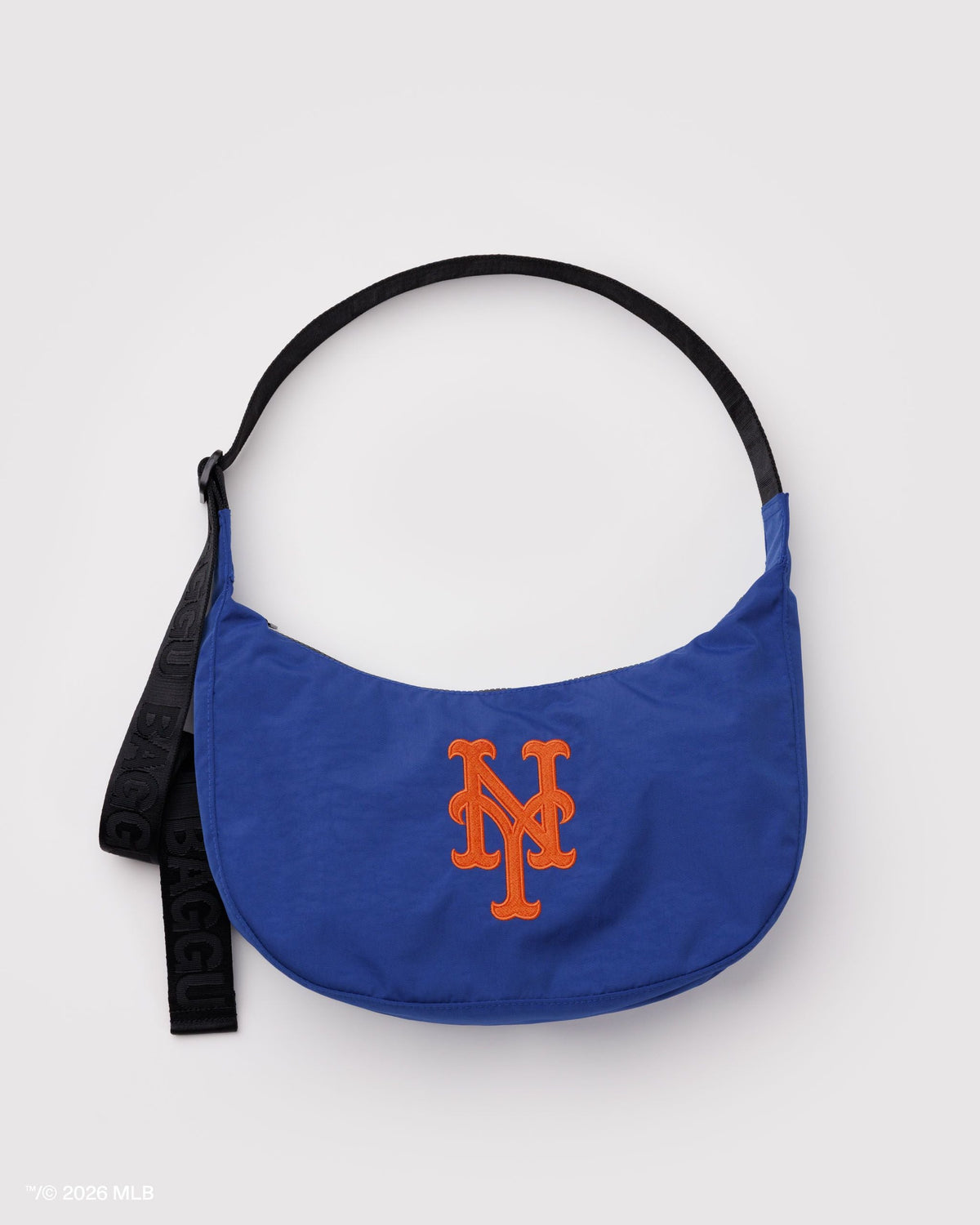 Baggu Medium Nylon Crescent Bag